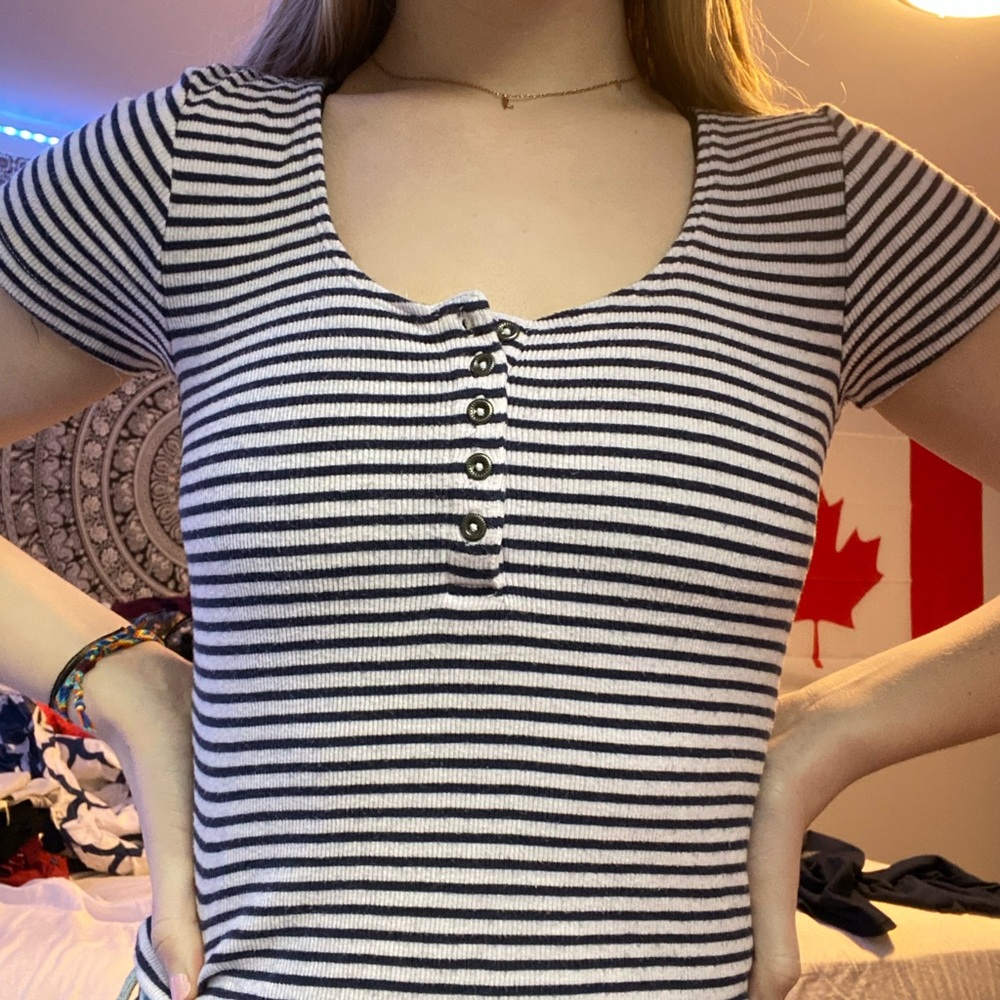 Ribbed crop striped tee